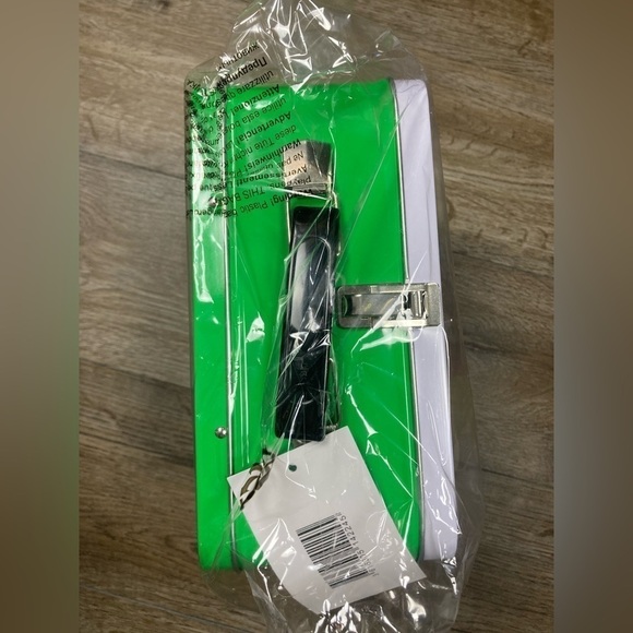 Sesame Street Vintage Style Metal clasp lunchbox - Picture 4 of 5